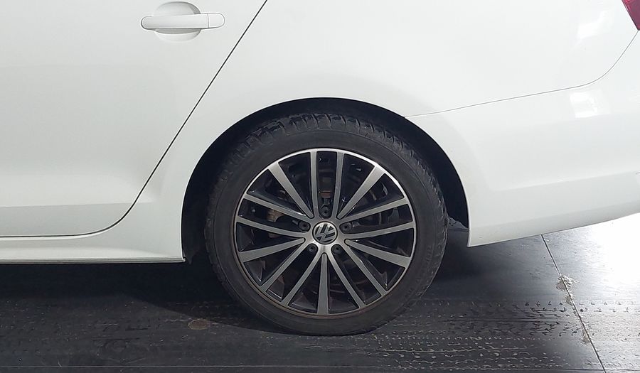 Volkswagen Jetta 2.0 TSI HIGHLINE DSG Sedan 2014