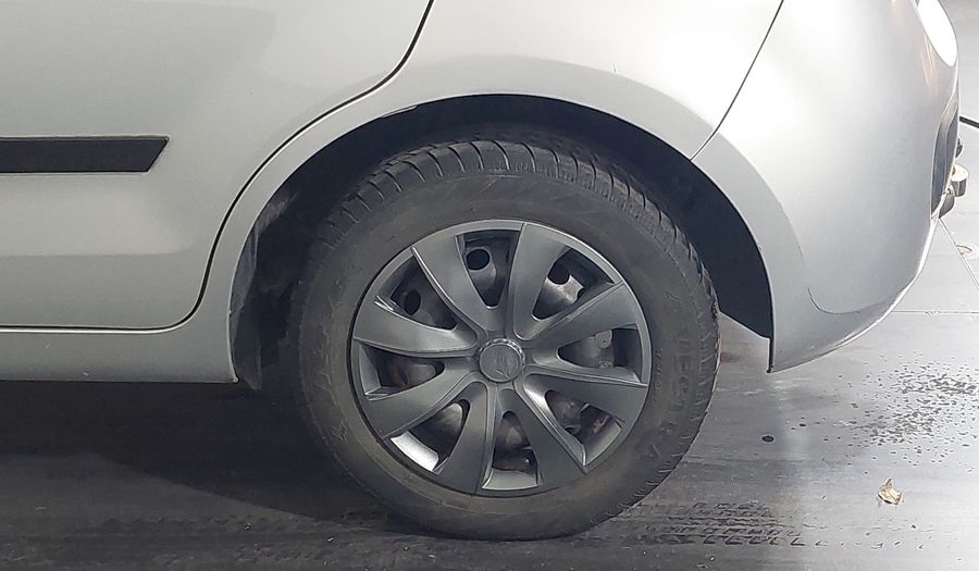 Fiat Palio 1.4 8V FLEX ATTRACTIVE Hatchback 2013