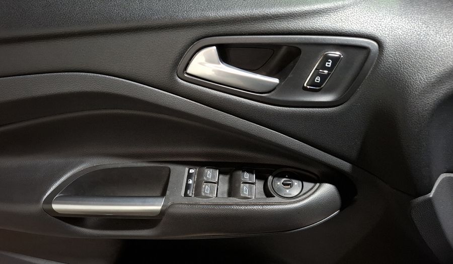 Ford Escape 2.0 TREND ADVANCE ECOBOOST I4 AT Suv 2016