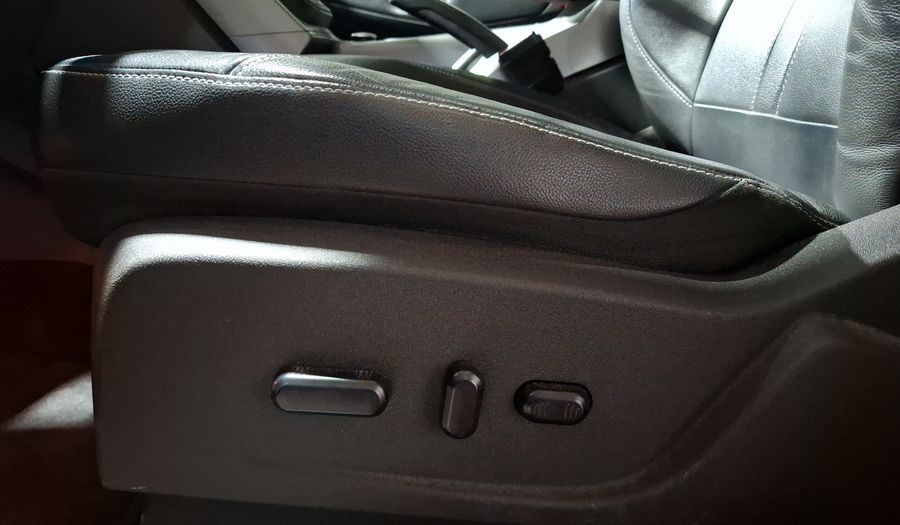 Ford Escape 2.0 TREND ADVANCE ECOBOOST I4 AT Suv 2016