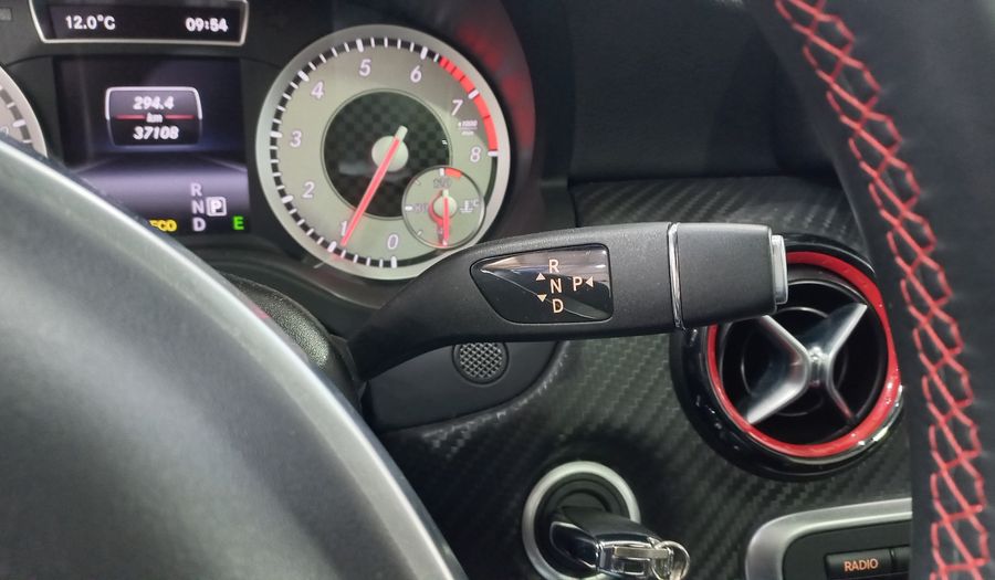 Mercedes Benz Clase A 2.0 250 SPORT DCT Hatchback 2013