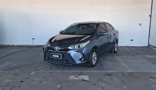 Toyota • Yaris