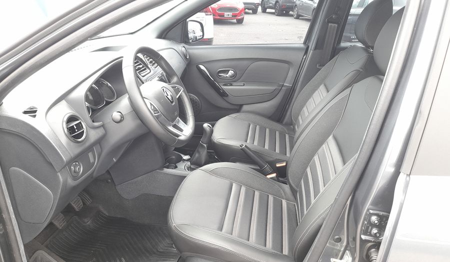 Renault Logan 1.6 INTENS Sedan 2024