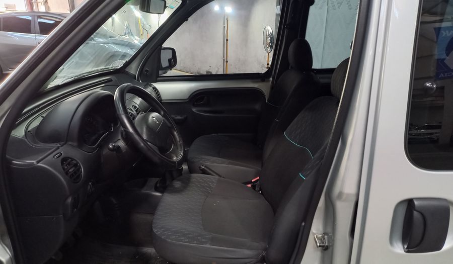 Renault Kangoo 1.6 CONFORT C/A 5P Van 2016