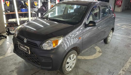 Suzuki • Alto