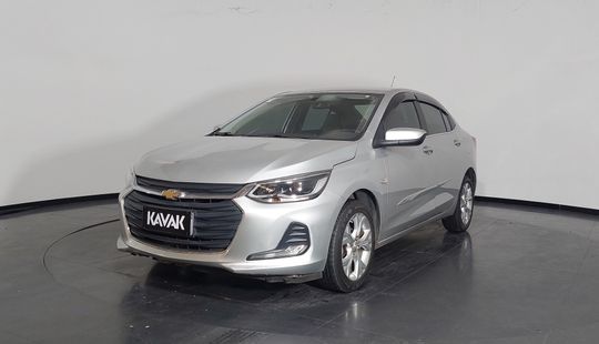 Chevrolet • Onix Plus