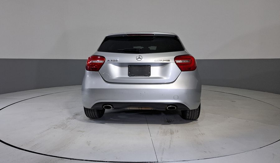 Mercedes Benz Clase A 1.6 200 CGI 7G-DCT Hatchback 2013
