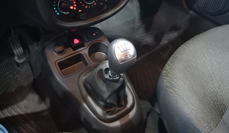 Renault Clio 1.1 CONFORT PLUS Hatchback 2014