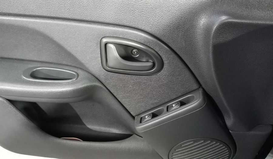 Renault Clio 1.1 CONFORT PLUS Hatchback 2014