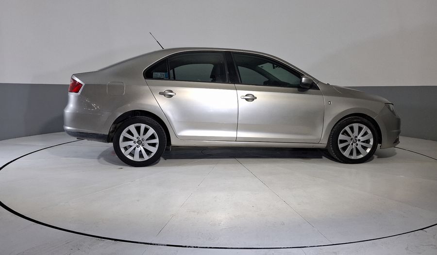 Seat Toledo 1.4 TSI STYLE DSG Sedan 2015