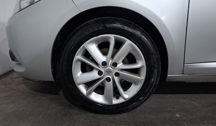 Renault Fluence 2.0 DYNAMIQUE AT Sedan 2013