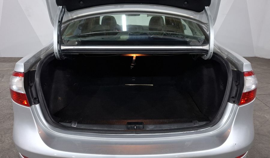 Renault Fluence 2.0 DYNAMIQUE AT Sedan 2013