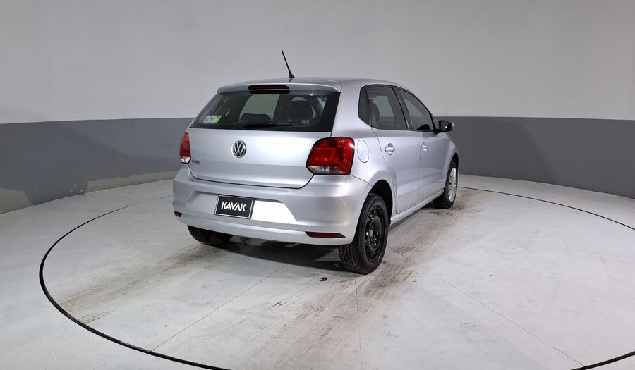 Volkswagen Polo 1.6 STARTLINE AUTO Hatchback 2020