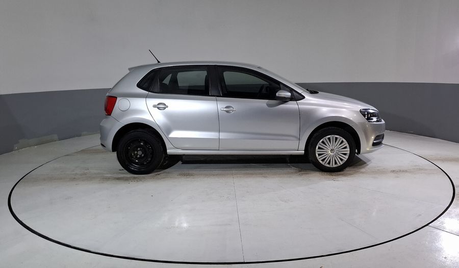 Volkswagen Polo 1.6 STARTLINE AUTO Hatchback 2020