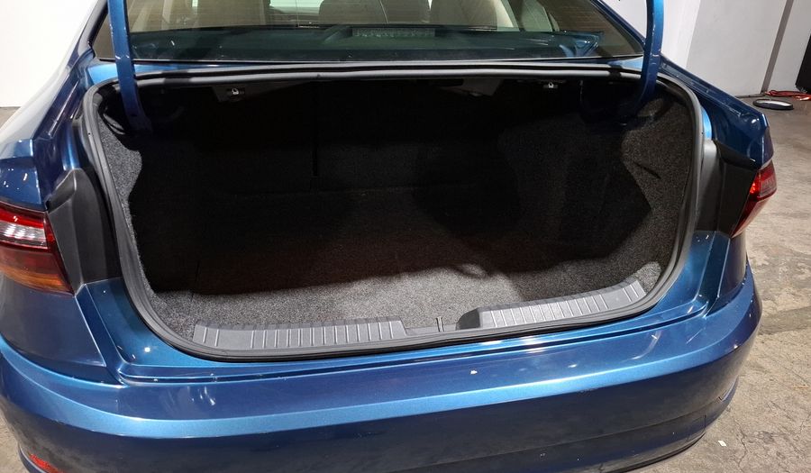 Volkswagen Jetta 1.4 COMFORTLINE Sedan 2019