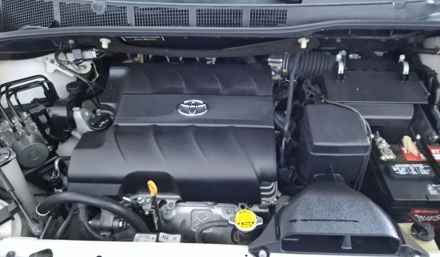 Toyota Sienna 3.5 XLE PIEL AT Minivan 2015