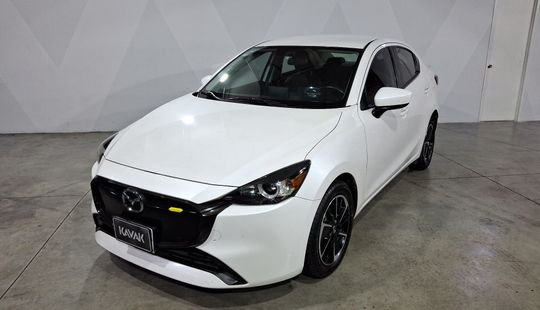 Mazda • Mazda 2