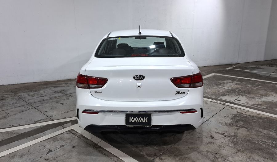 Kia Rio 1.6 LX Sedan 2021