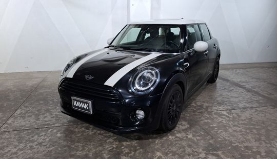 Mini • Cooper