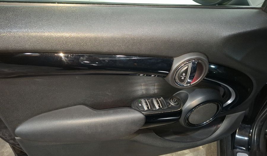 Mini Cooper 1.5 COOPER CHILI CONNECTED EDITION DCT Hatchback 2019