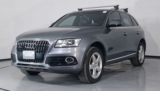Audi • Q5