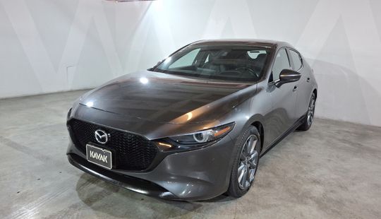 Mazda • Mazda 3