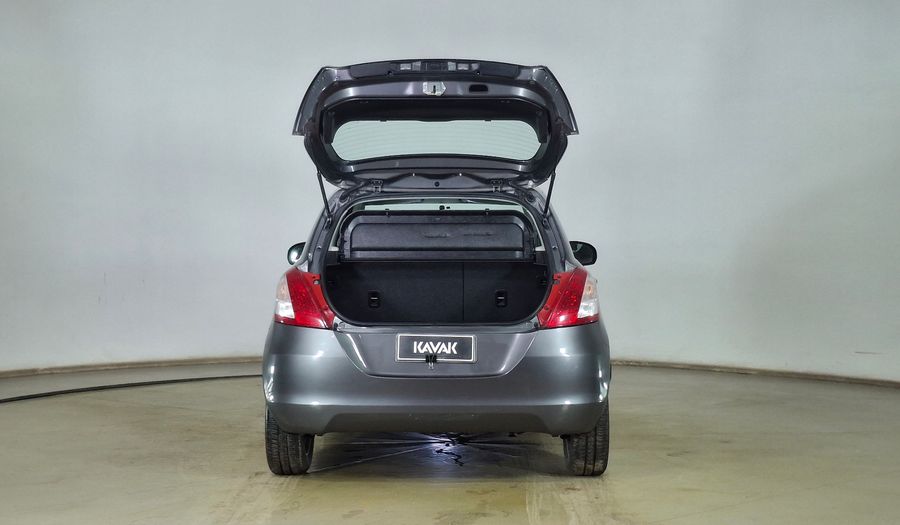 Suzuki Swift 1.4 GL AUTO Hatchback 2014