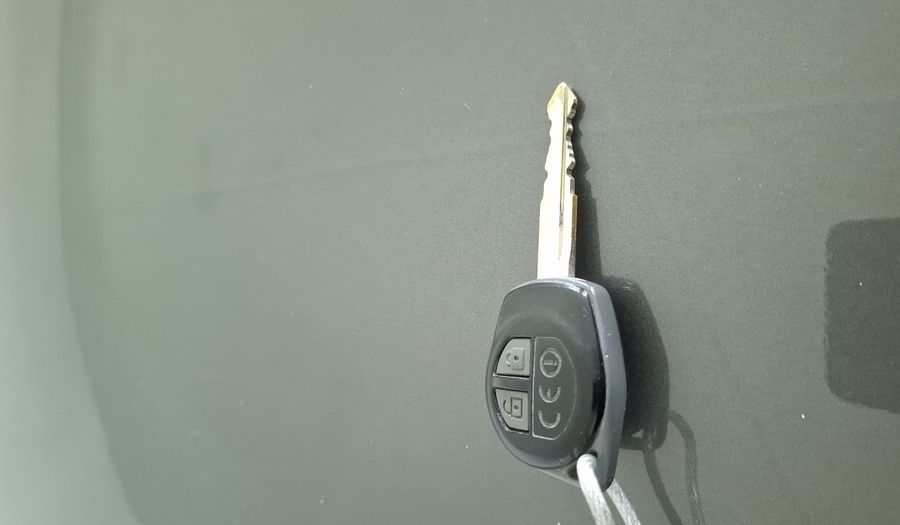 Suzuki Swift 1.4 GL AUTO Hatchback 2014