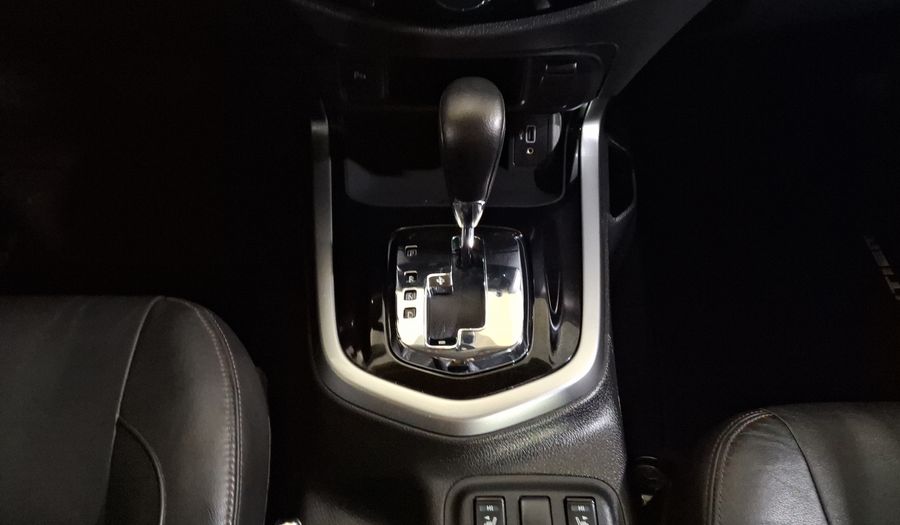 Nissan Frontier 2.5 PLATINUM LE AUTO Pickup 2022