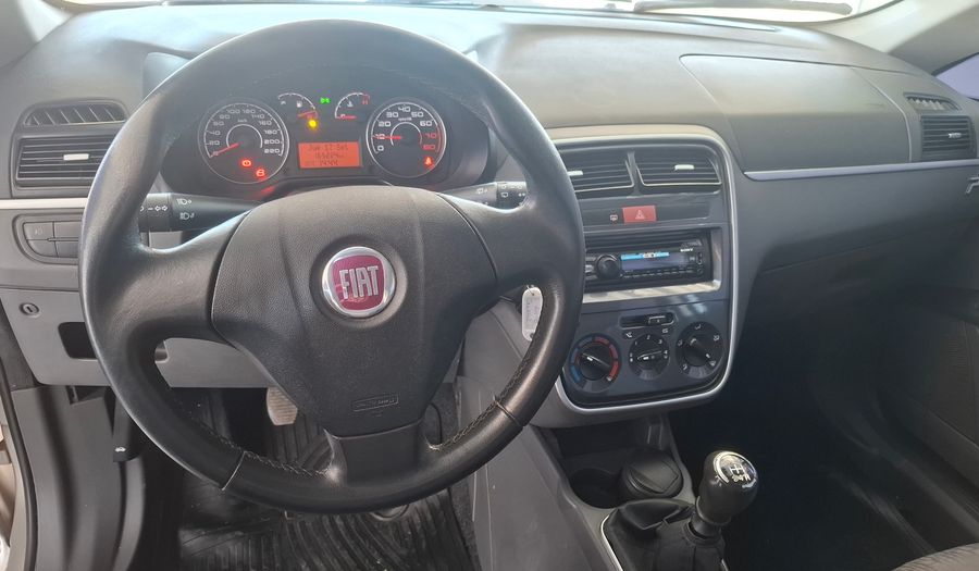 Fiat Punto 1.4 ATTRACTIVE 5P Hatchback 2011