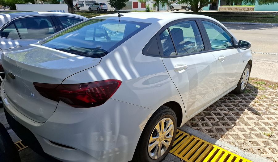 Chevrolet Onix 1.0 LS B AUTO Sedan 2024