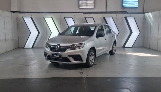 Renault • Logan