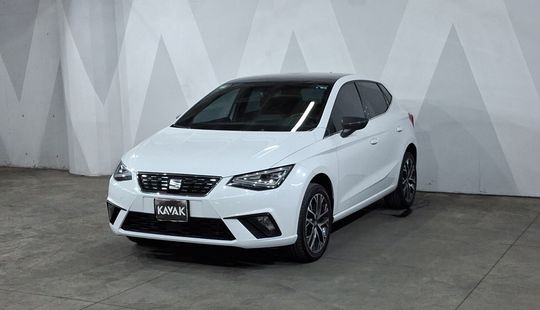 2024 • 19,309 km • Manual