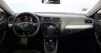 Volkswagen Jetta 2.5 COMFORTLINE MT BOLSAS AIRE DEL. Sedan 2017