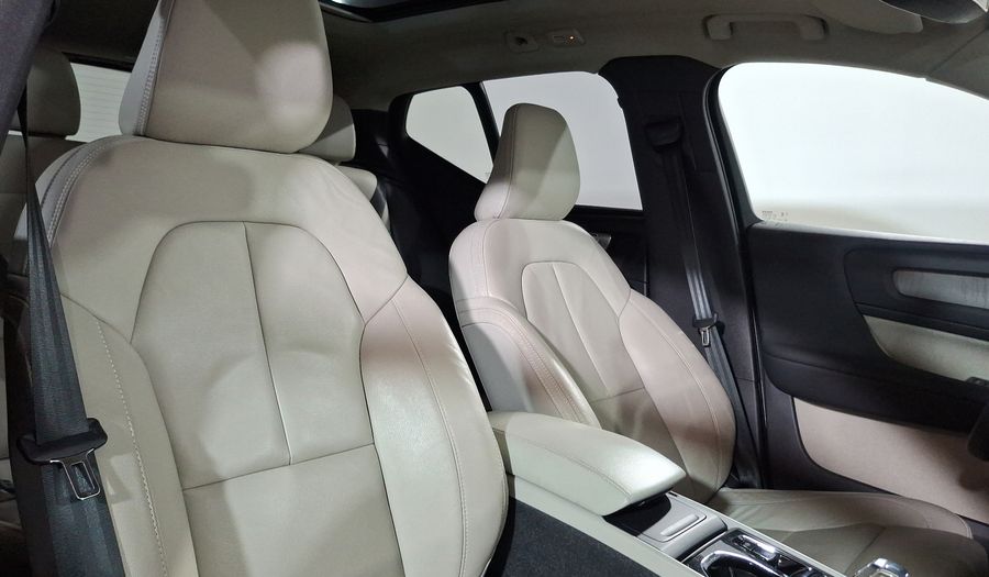 Volvo Xc40 2.0 B4 MHEV ULTIMATE AUTO Suv 2023
