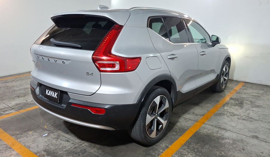 Volvo Xc40 2.0 B4 MHEV ULTIMATE AUTO Suv 2023
