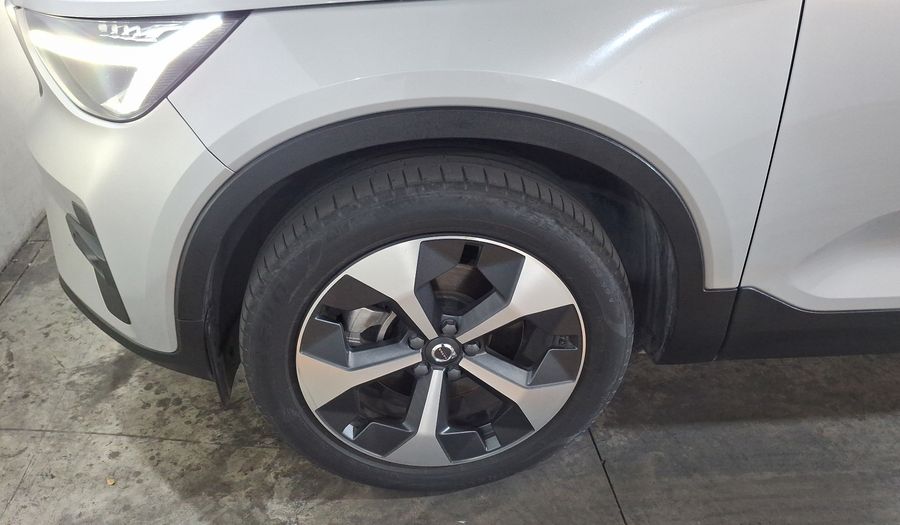Volvo Xc40 2.0 B4 MHEV ULTIMATE AUTO Suv 2023