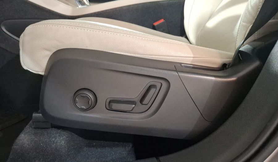 Volvo Xc40 2.0 B4 MHEV ULTIMATE AUTO Suv 2023