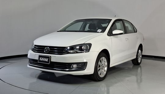 Volkswagen • Vento