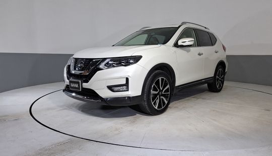 Nissan • X-Trail
