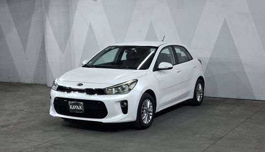 Kia • Rio