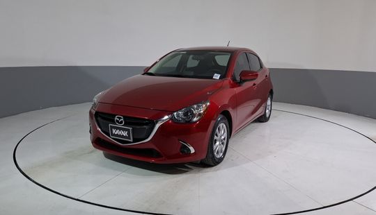 Mazda • Mazda 2