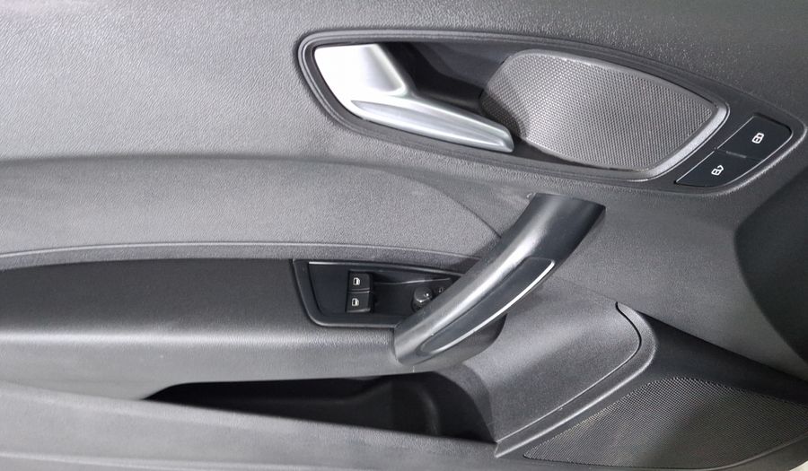 Audi A1 1.4 TFSI COOL MT Hatchback 2015