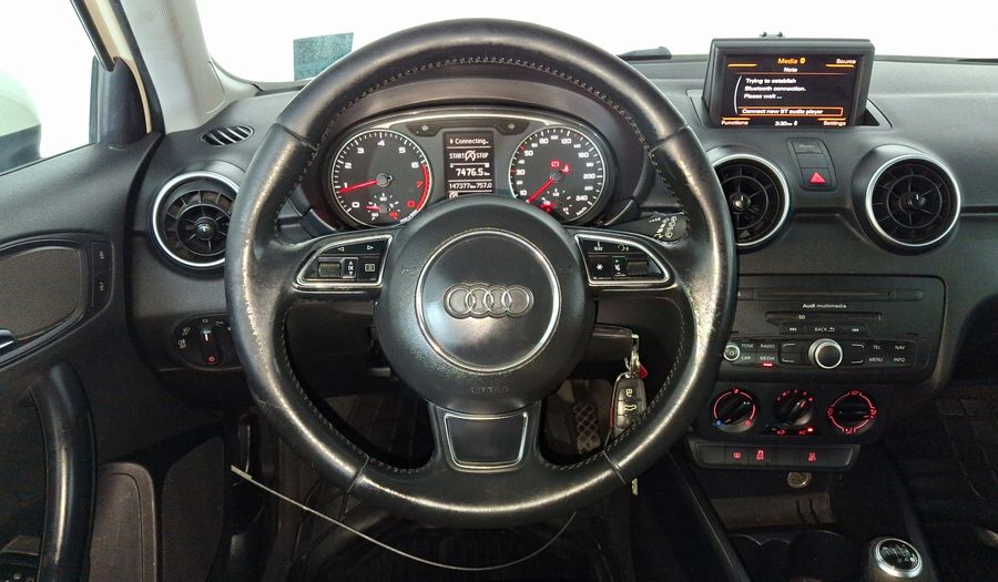 Audi A1 1.4 TFSI COOL MT Hatchback 2015
