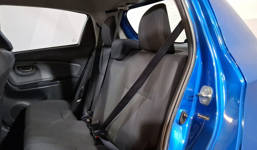Toyota Yaris 1.5 SE AT 5PTAS Hatchback 2015