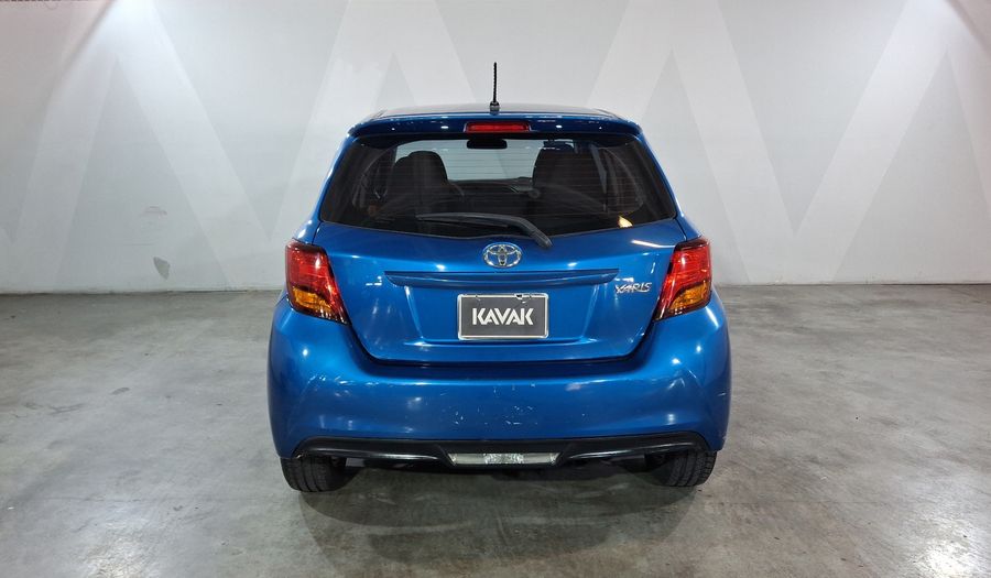 Toyota Yaris 1.5 SE AT 5PTAS Hatchback 2015