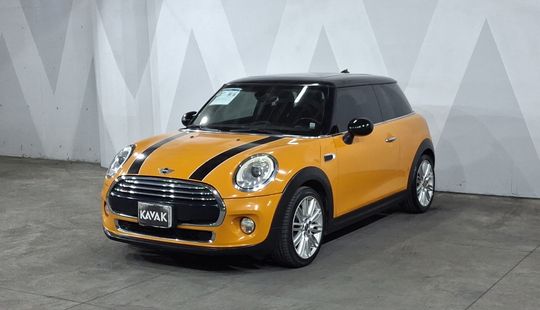 Mini • Cooper