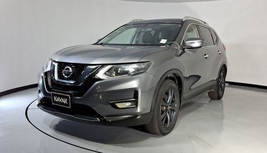 Nissan • X-Trail
