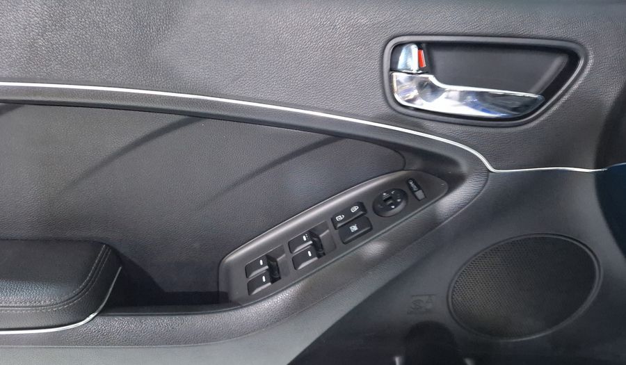 Kia Forte 2.0 EX AT Hatchback 2017