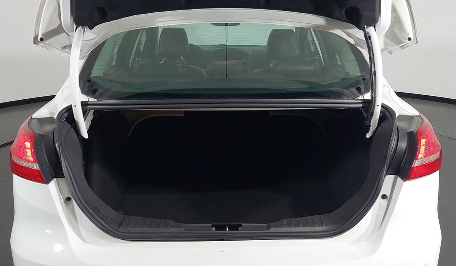 Ford Focus 2.0 16V SEDAN TITANIUM POWERSHIFT Sedan 2016